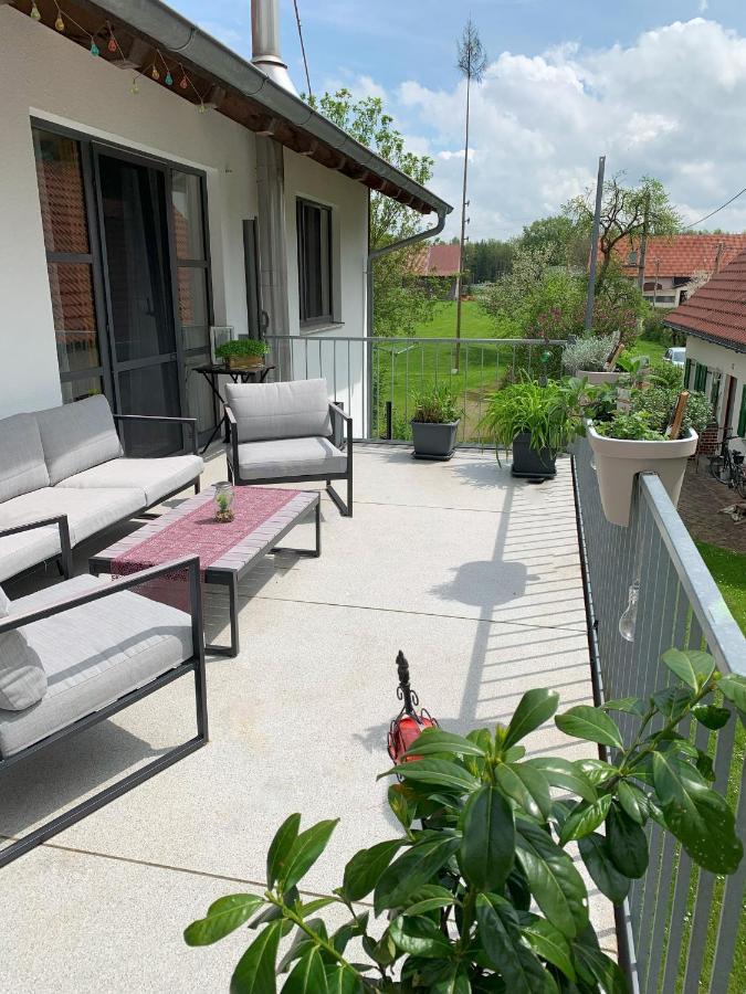 Fe Wo Brunnen - 120 Qm - Ruhige Lage - Viel Natur- Komfortabel - Grosser Balkon Und Garten Memmingen Exteriör bild